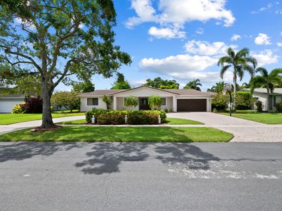 5720 SW 7th Street