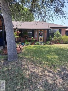 395 Red Rose St