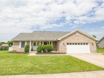 129 Honeysuckle Way