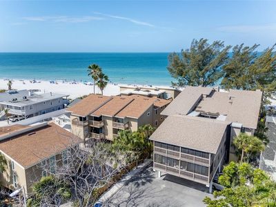 19812 Gulf Blvd APT 4