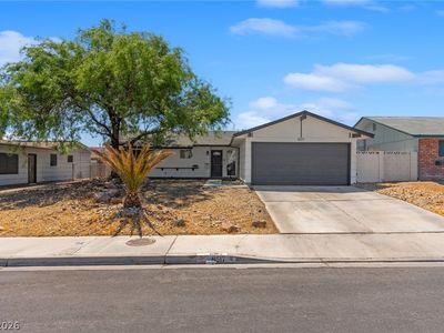 6517 Aberdeen Ln