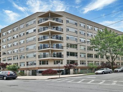 12 Old Mamaroneck Road #4L