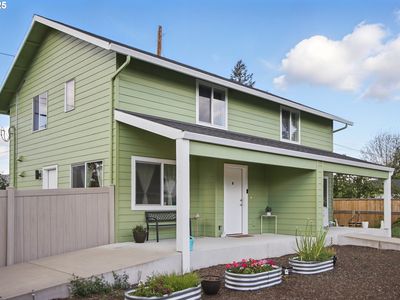 16317 SE Salmon St #B