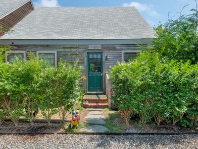 21A Pine St #2