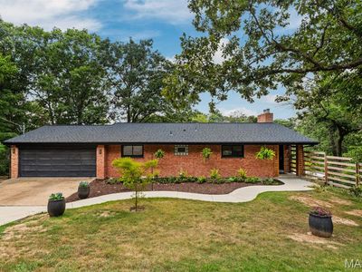 7427 Woodland Dr