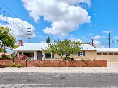 1136 Block Dr
