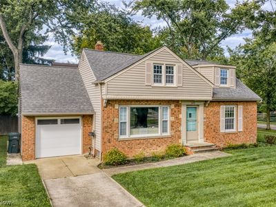 Property at 3573 Fairmount Blvd, Cleveland Heights, OH