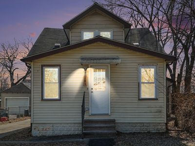 Property at 141 W Harry Ave, Hazel Park, MI