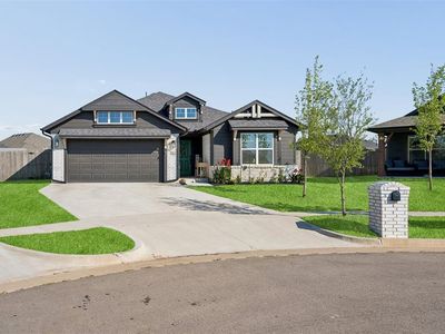 701 Caladium Dr