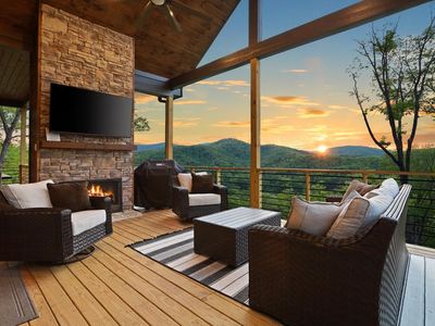 312 Covered Bridge Ln