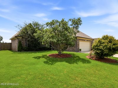 8324 Willow Dr