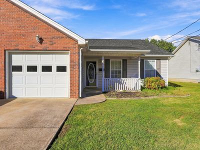 486 Flagstone Dr