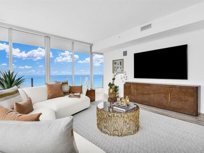 2200 N Ocean Blvd #S-906