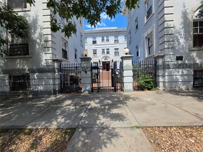 215 E 11th Avenue #D8