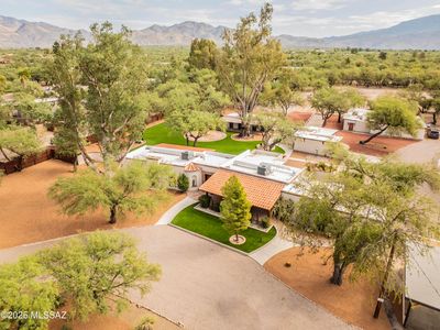 10700 E Tanque Verde Rd