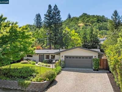 2837 Litina Ct