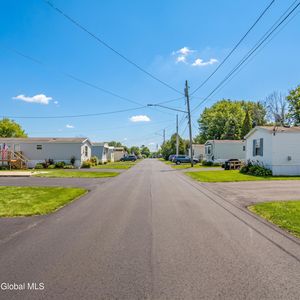 40 Meadow Lane