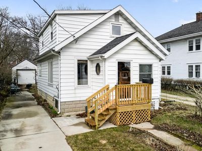Property at 620 N 5th STREET, Manitowoc, WI