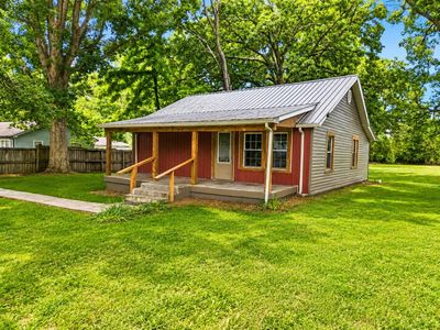 Property at 502 E Monroe St, Tullahoma, TN