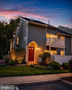 2602 Yarmouth Ln