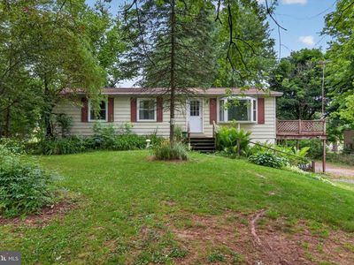 1048 Creek Rd