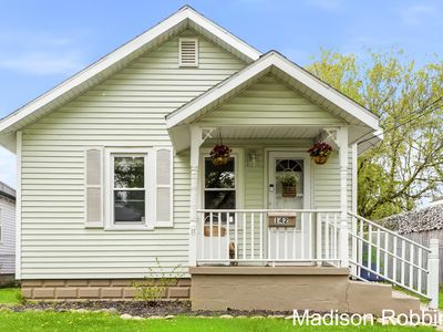 142 Meerse St SE