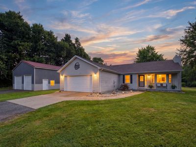 2777 Blackman Rd
