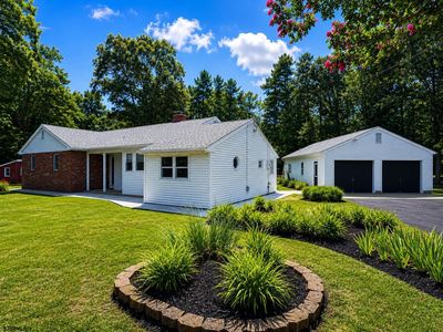 6421 Mill Rd