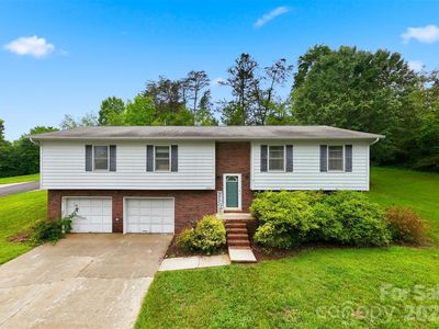 3882 Shadowood Dr