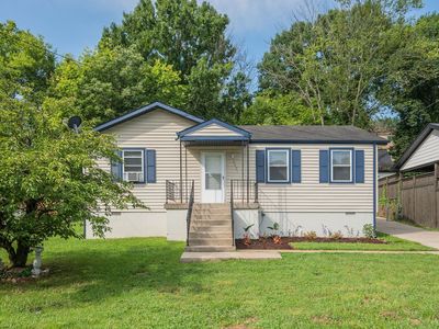 Property at 4921 Barclay Square Dr, Antioch, TN