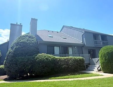 120 Linda Ln