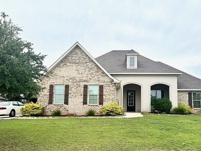 10687 Cresthaven Dr