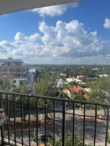 4101 Pine Tree Dr APT 931