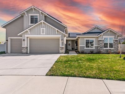 1010 E Sweet Pearl St