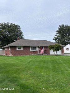 Property at 640 Fostoria Rd, Northwood, OH