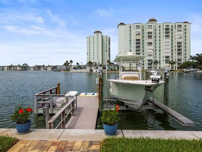6360 2nd Palm Point