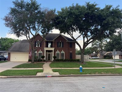 8419 Castle Pond Ct