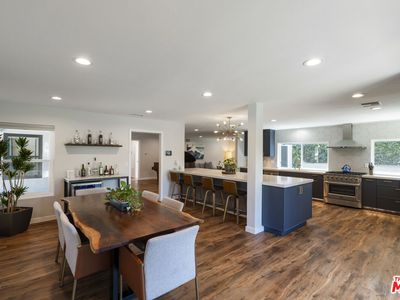 3159 Voltaire Dr