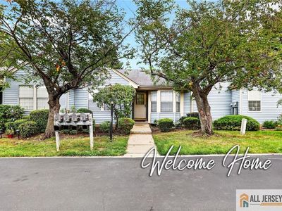 4 James Madison Ct #B