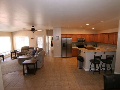 4875 E Meadow Vista Dr