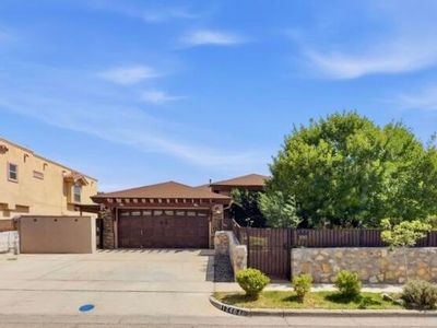 12464 Tierra Nogal Dr