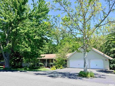 8114 N Ford Rd