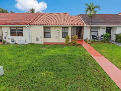 1620 SW 124th Pl #1