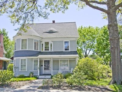 121 Ashmont St