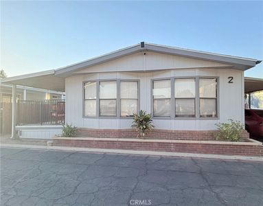 2250 W Chestnut St Space 2
