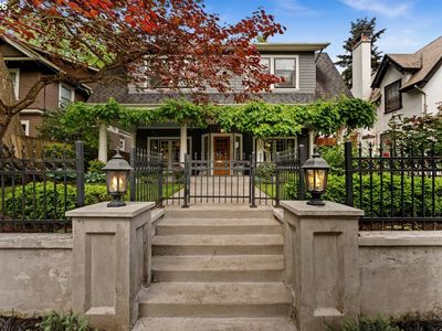 2815 NE 15th Ave