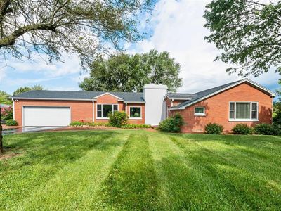 5185 Nashville Rd
