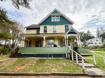 4 Kerr Ave