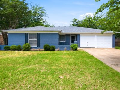 Property at 504 S Colonial Dr, Cleburne, TX