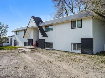 2107 Preuss Road